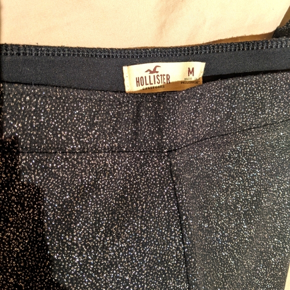Hollister✨Sparkly Soft Navy Leggings - Picture 2 of 4